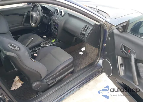 2005 Hyundai Tiburon Gs z USA, uszkodzony, nr VIN KMHHM65D35U158754